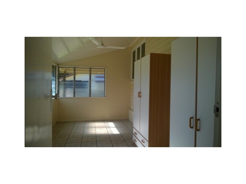 63 Thirteenth Avenue, Home Hill QLD 4806