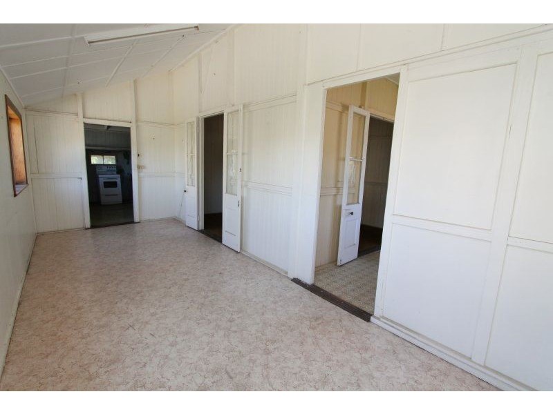 82 Twelfth Avenue, Home Hill QLD 4806