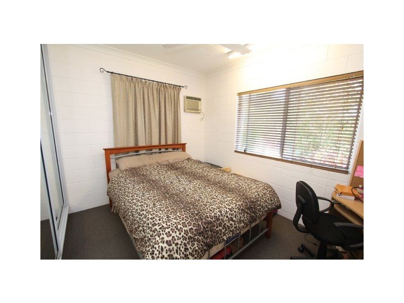 27 Munro Street, Brandon QLD 4808