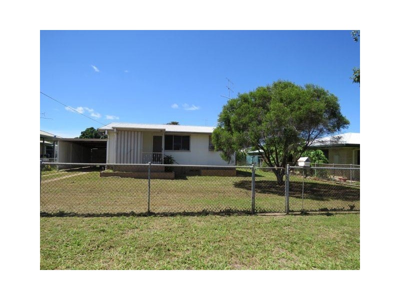 101 Twelfth Avenue, Home Hill QLD 4806