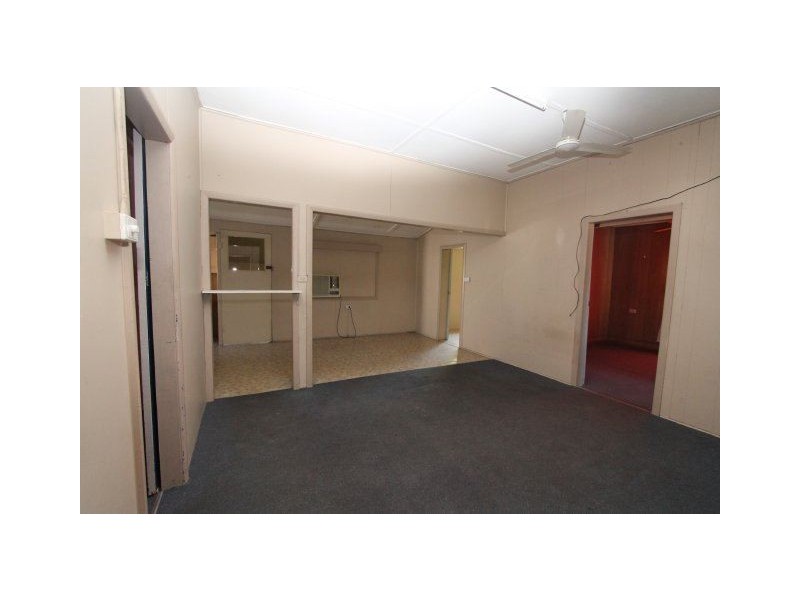 6 Third Street, Home Hill QLD 4806