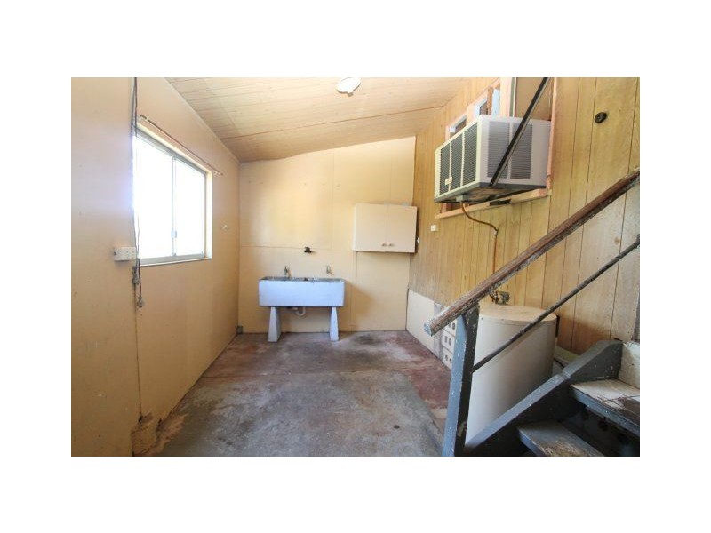 6 Third Street, Home Hill QLD 4806