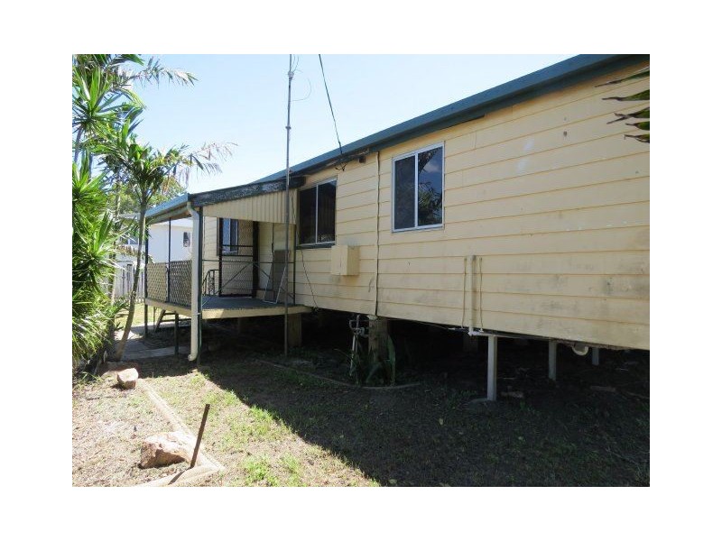 6 Third Street, Home Hill QLD 4806