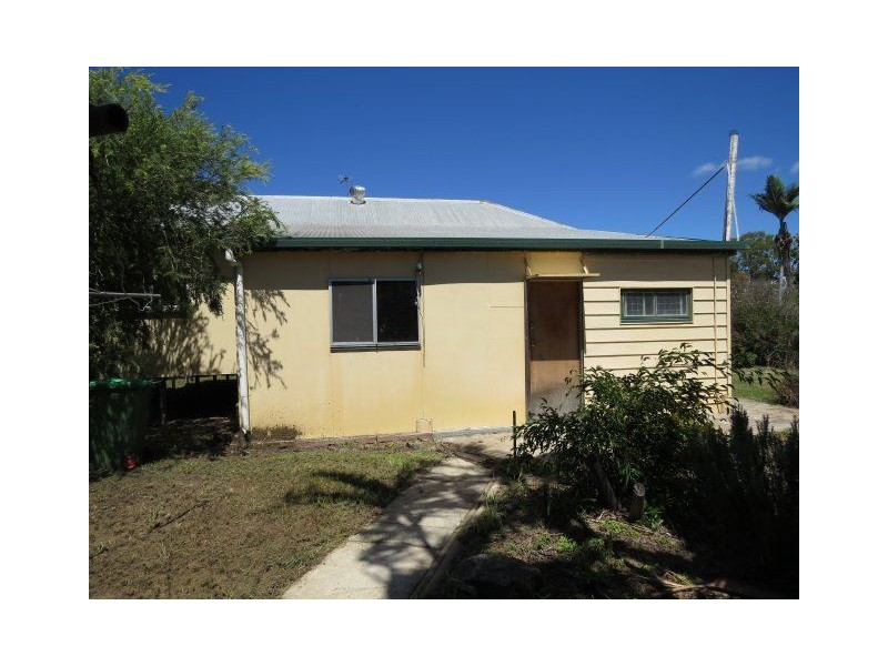 6 Third Street, Home Hill QLD 4806