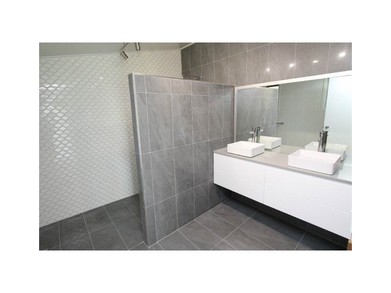 76 Old Home Hill Road, Ayr QLD 4807