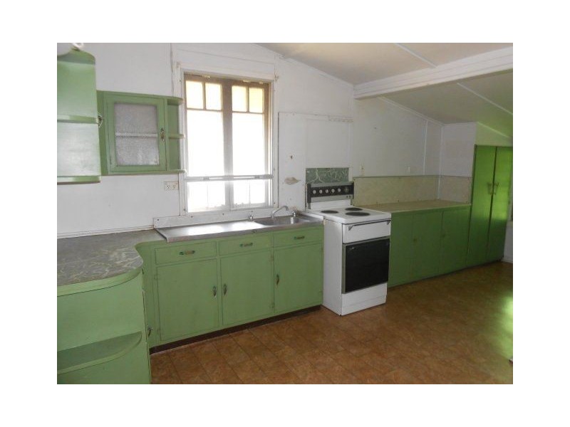 87 Graham Street, Ayr QLD 4807