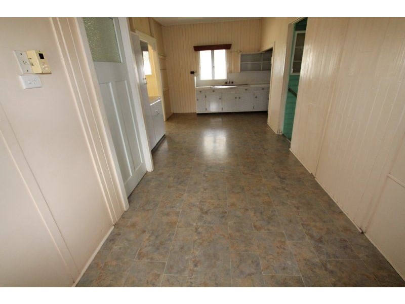 33 Mary Street, Ayr QLD 4807