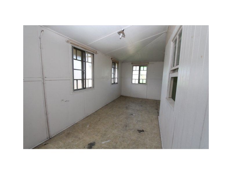 13 Rossiter Street, Ayr QLD 4807