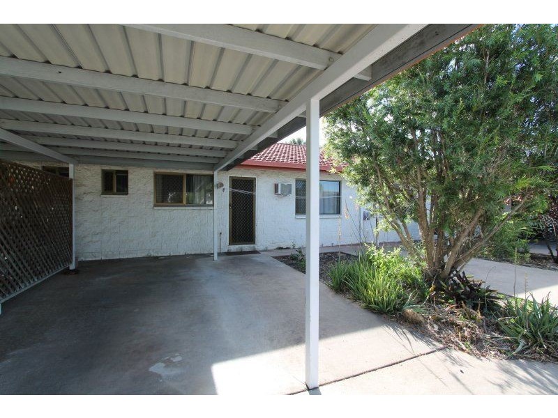 2/148 Graham Street, Ayr QLD 4807