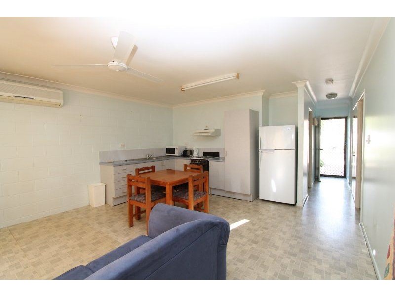 2/148 Graham Street, Ayr QLD 4807