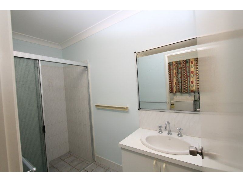 2/148 Graham Street, Ayr QLD 4807