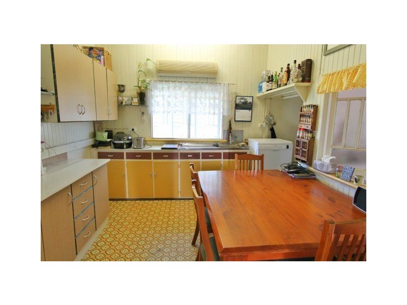 9 Perth Street, Ayr QLD 4807