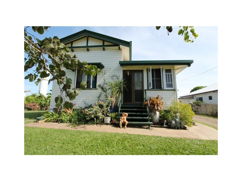 9 Perth Street, Ayr QLD 4807