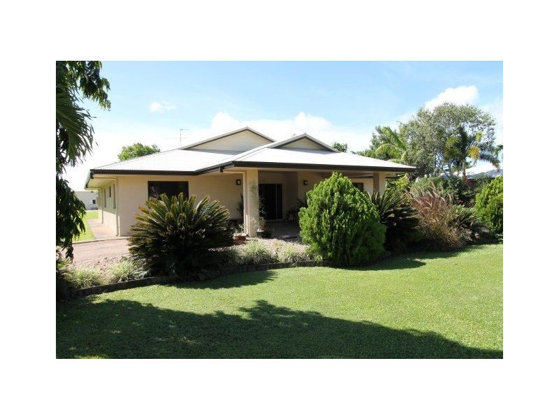 14 Ida Court, Ayr QLD 4807