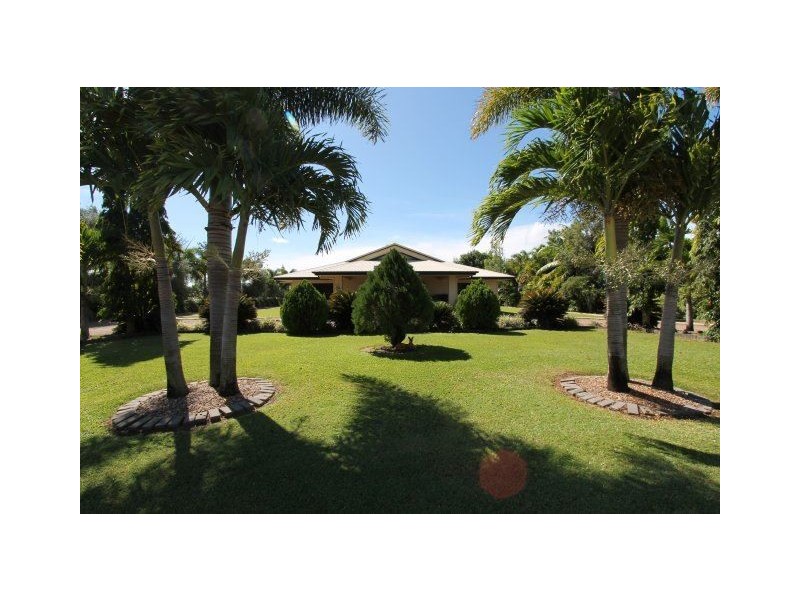 14 Ida Court, Ayr QLD 4807