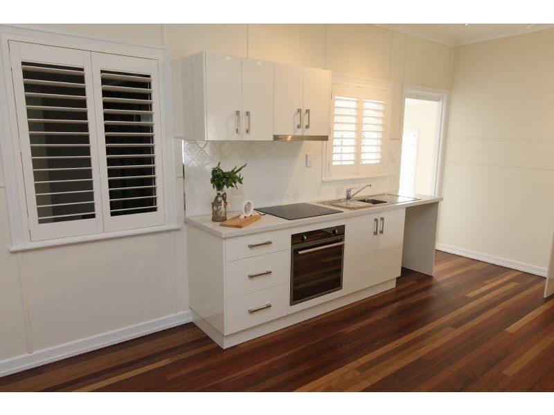 143 Ninth Avenue, Home Hill QLD 4806