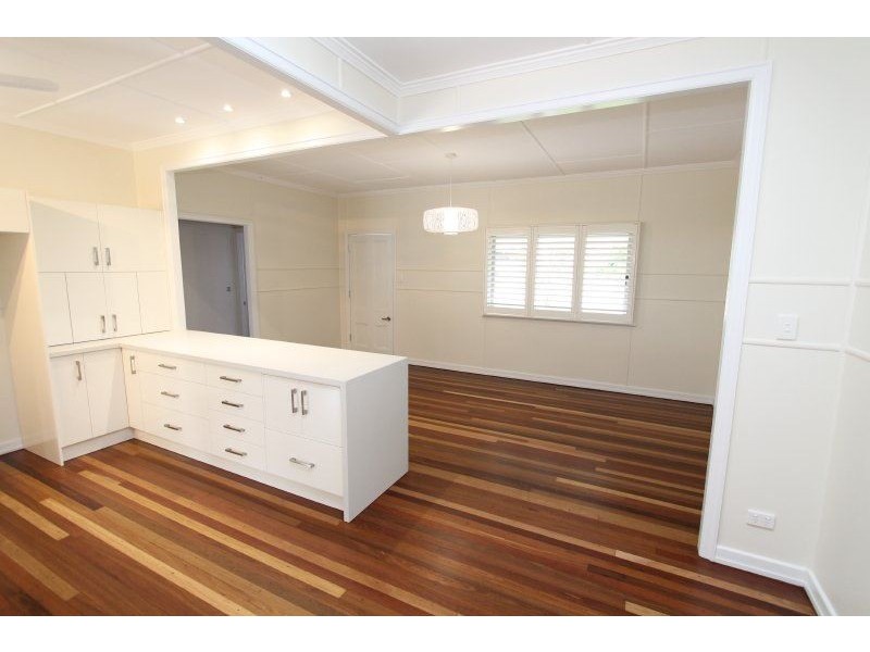 143 Ninth Avenue, Home Hill QLD 4806