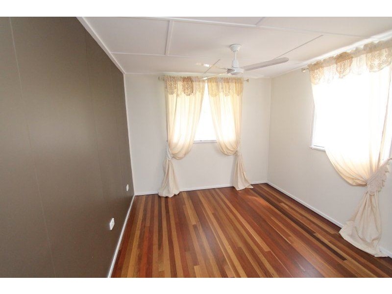 143 Ninth Avenue, Home Hill QLD 4806