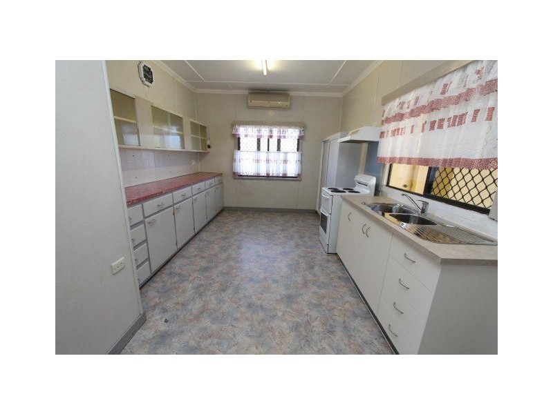 14 Sydney Street, Ayr QLD 4807