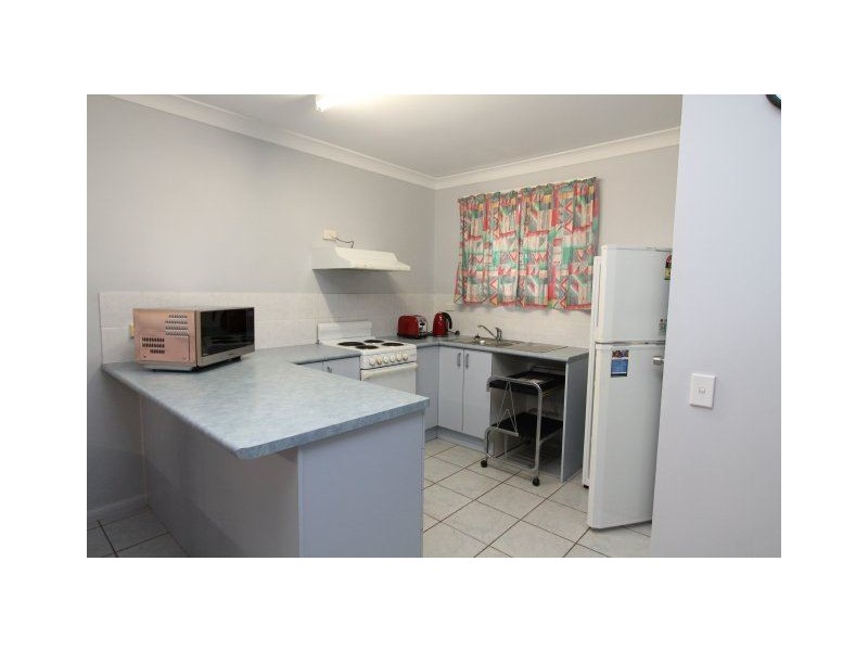 2/14 Parker Street, Ayr QLD 4807