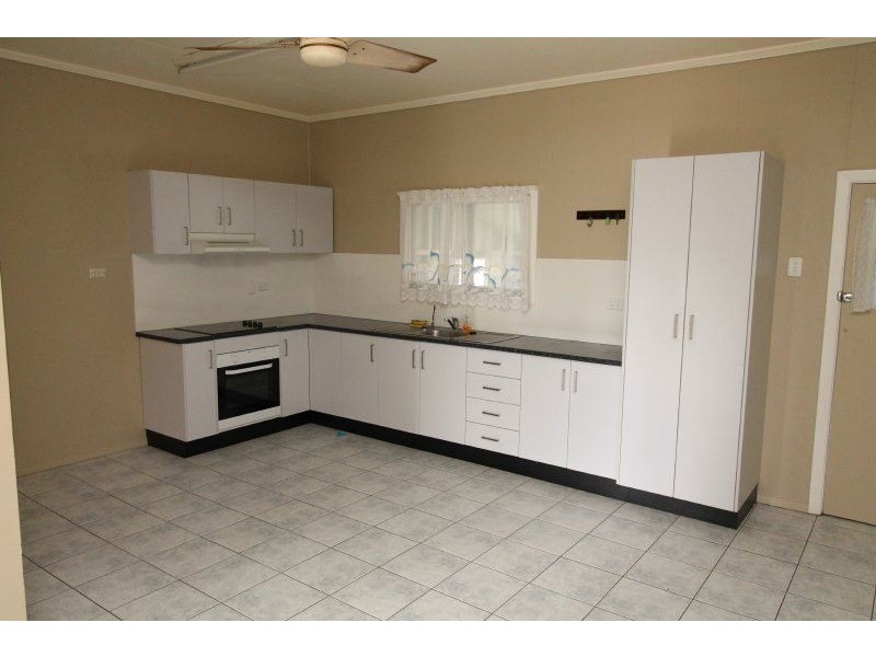 12 Ross Street, Ayr QLD 4807