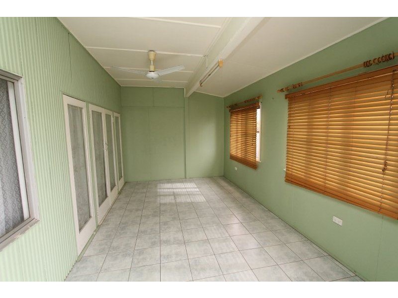 12 Ross Street, Ayr QLD 4807