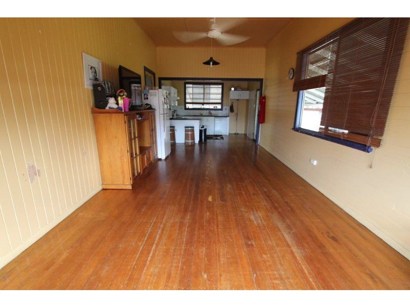 11 Leichhardt Street, Ayr QLD 4807