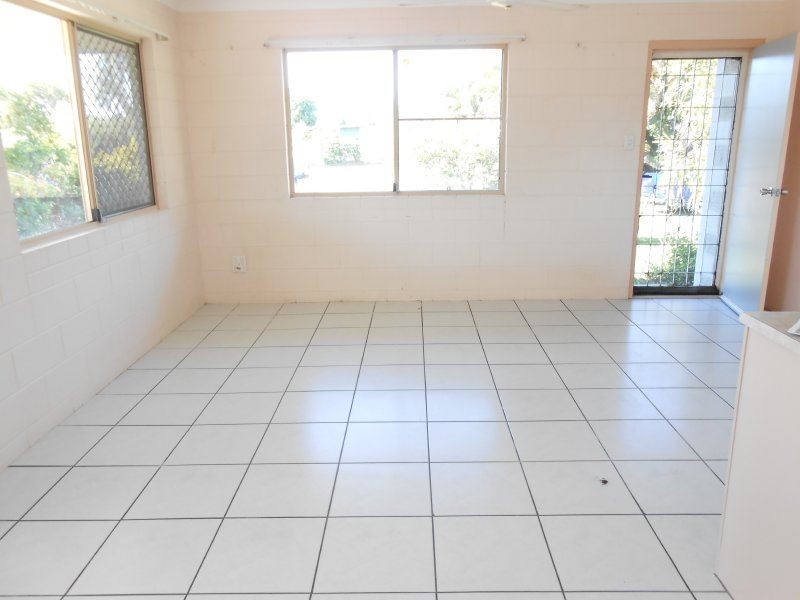 42 Eleventh Avenue, Home Hill QLD 4806