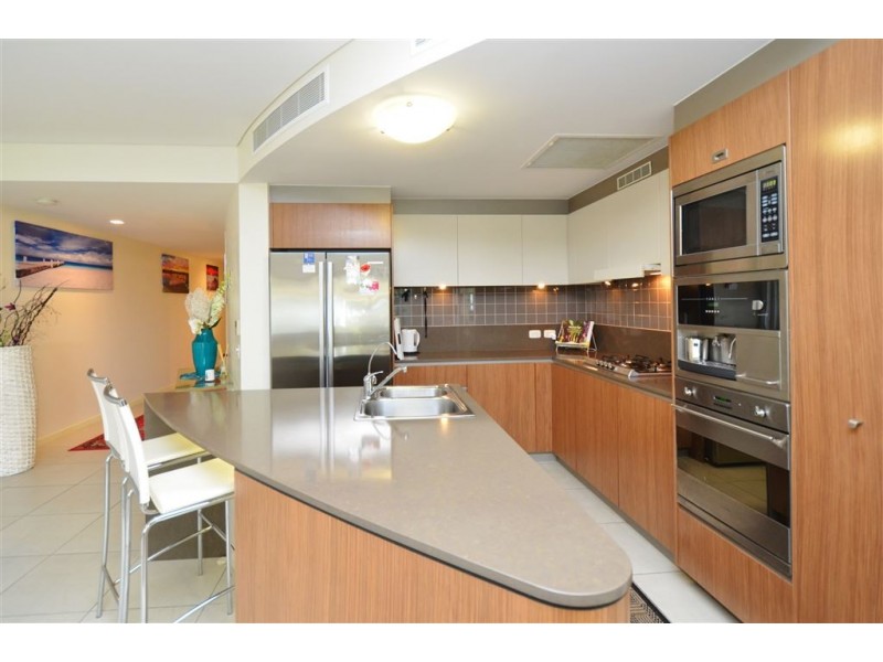 20/96-98 Mitchell Street, North Ward QLD 4810