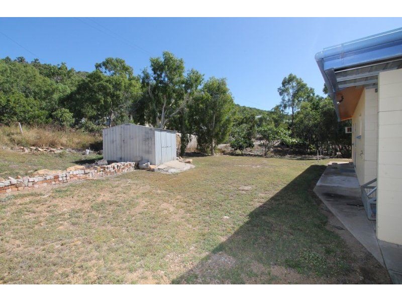 17 Aivu Avenue, Wunjunga QLD 4806