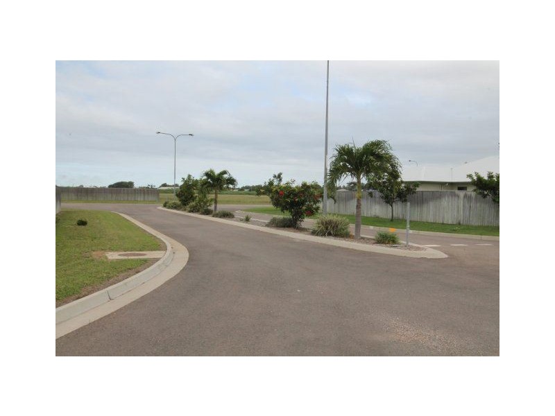 3 5 11 15 Hibiscus Drive, Ayr QLD 4807