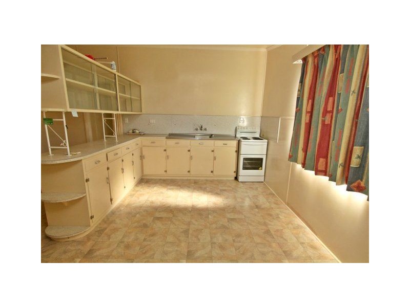 18 Cole Street, Ayr QLD 4807