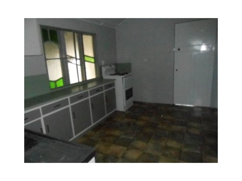 14 Munro Street, Ayr QLD 4807