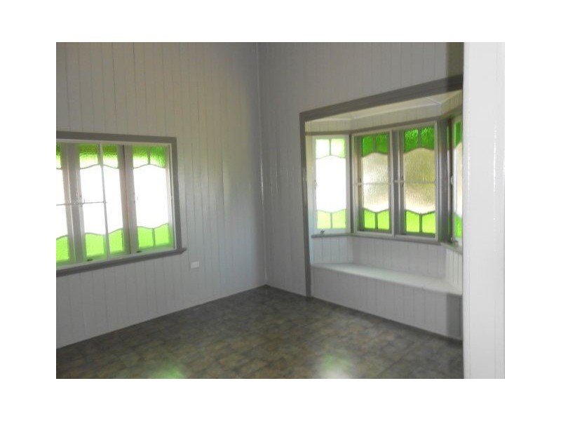 14 Munro Street, Ayr QLD 4807