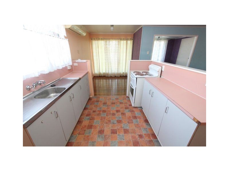 90 Chippendale Street, Ayr QLD 4807