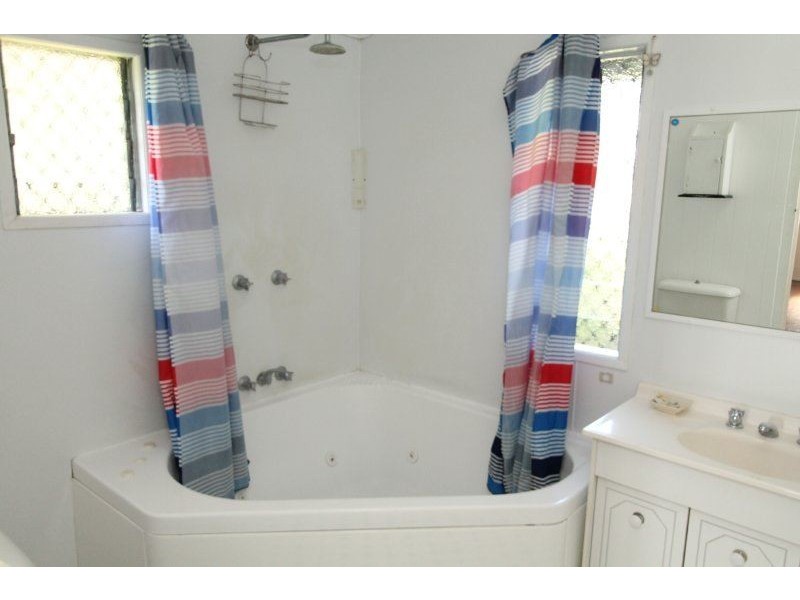 158-160 Cameron Street, Ayr QLD 4807