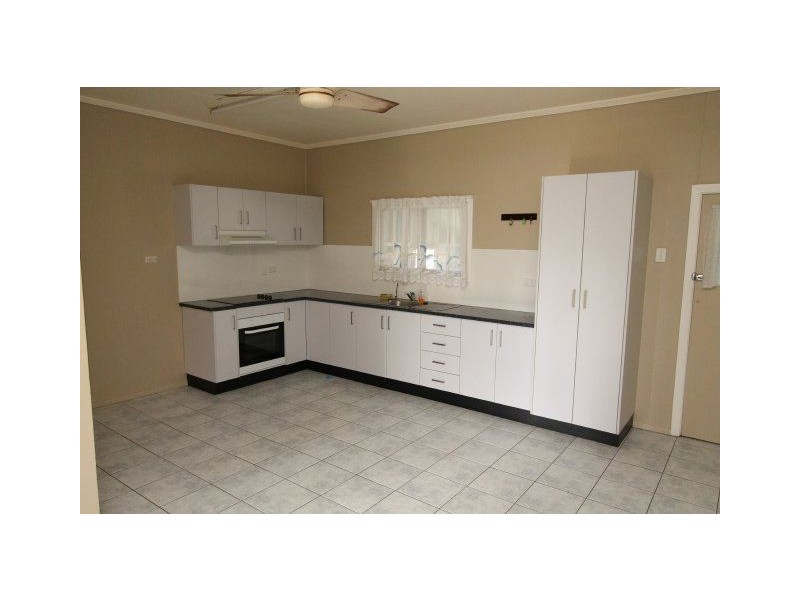 12 Ross Street, Ayr QLD 4807