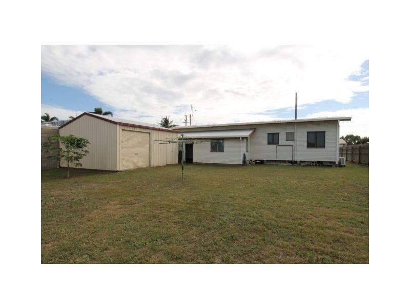 12 Ross Street, Ayr QLD 4807
