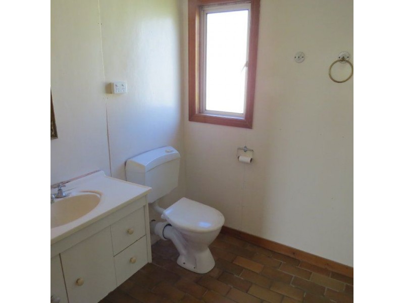 52 Thirteenth Avenue, Home Hill QLD 4806