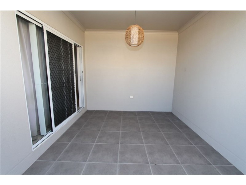 2/166 Edwards Street, Ayr QLD 4807