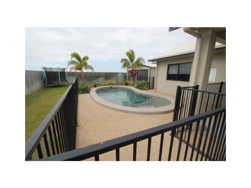 3 She Oak Court, Ayr QLD 4807