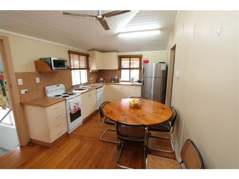 117 Munro Street, Ayr QLD 4807