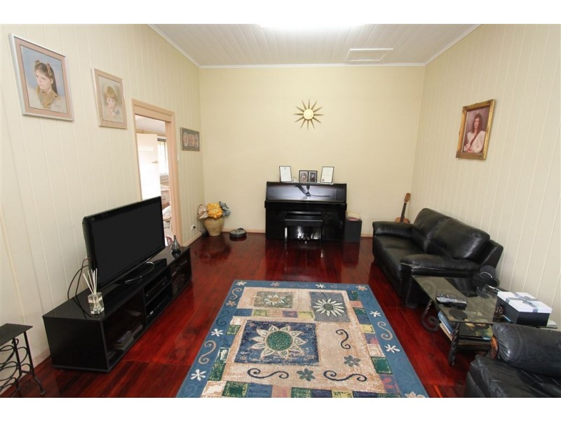 117 Munro Street, Ayr QLD 4807