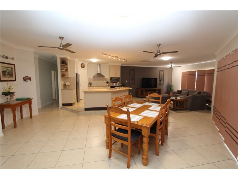 44 Loram Road, Jarvisfield QLD 4807