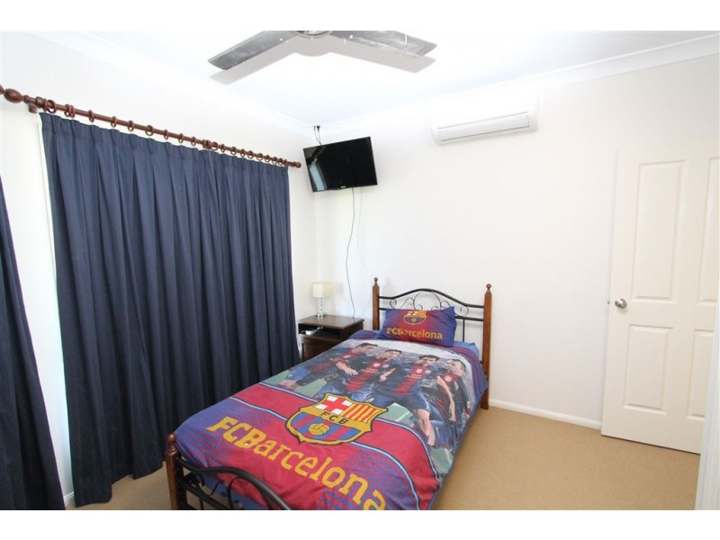 44 Loram Road, Jarvisfield QLD 4807