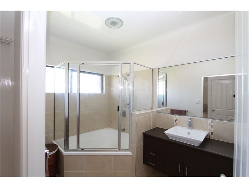 44 Loram Road, Jarvisfield QLD 4807