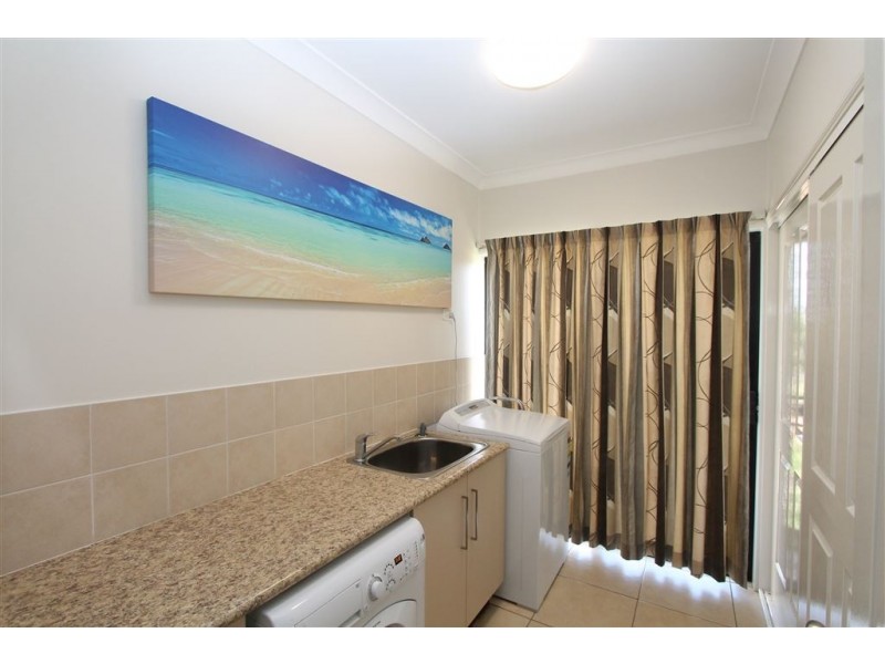 44 Loram Road, Jarvisfield QLD 4807