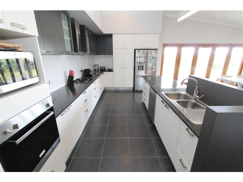 204 Old Clare Road, Ayr QLD 4807