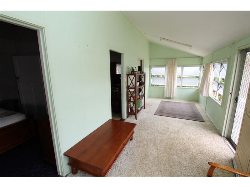 12 Cameron Street, Ayr QLD 4807