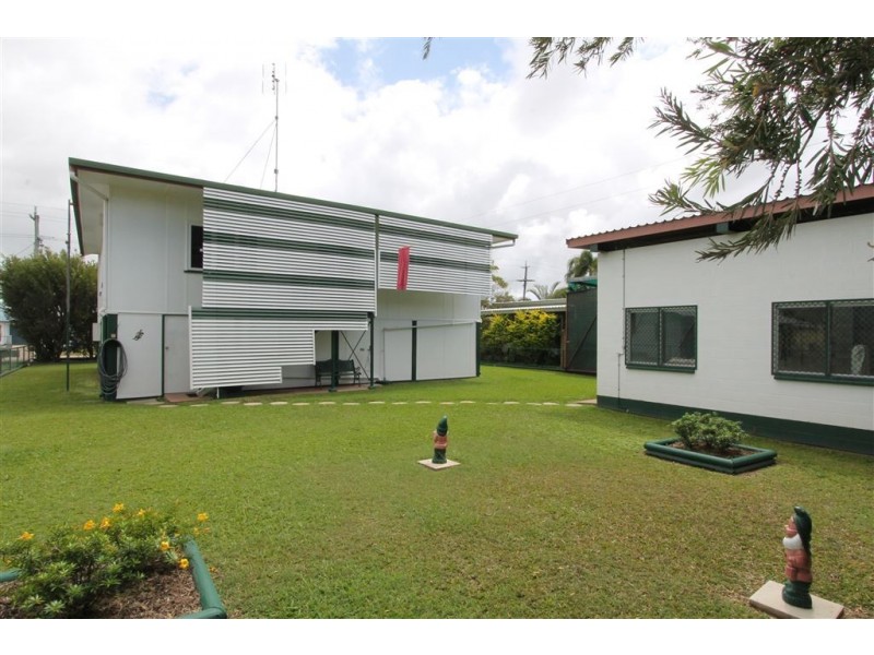 100 Beach Road, Ayr QLD 4807
